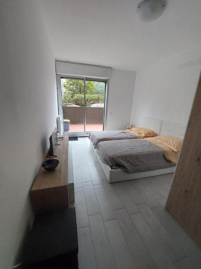 קולוניו מונצזה Einaudi Apartment מראה חיצוני תמונה