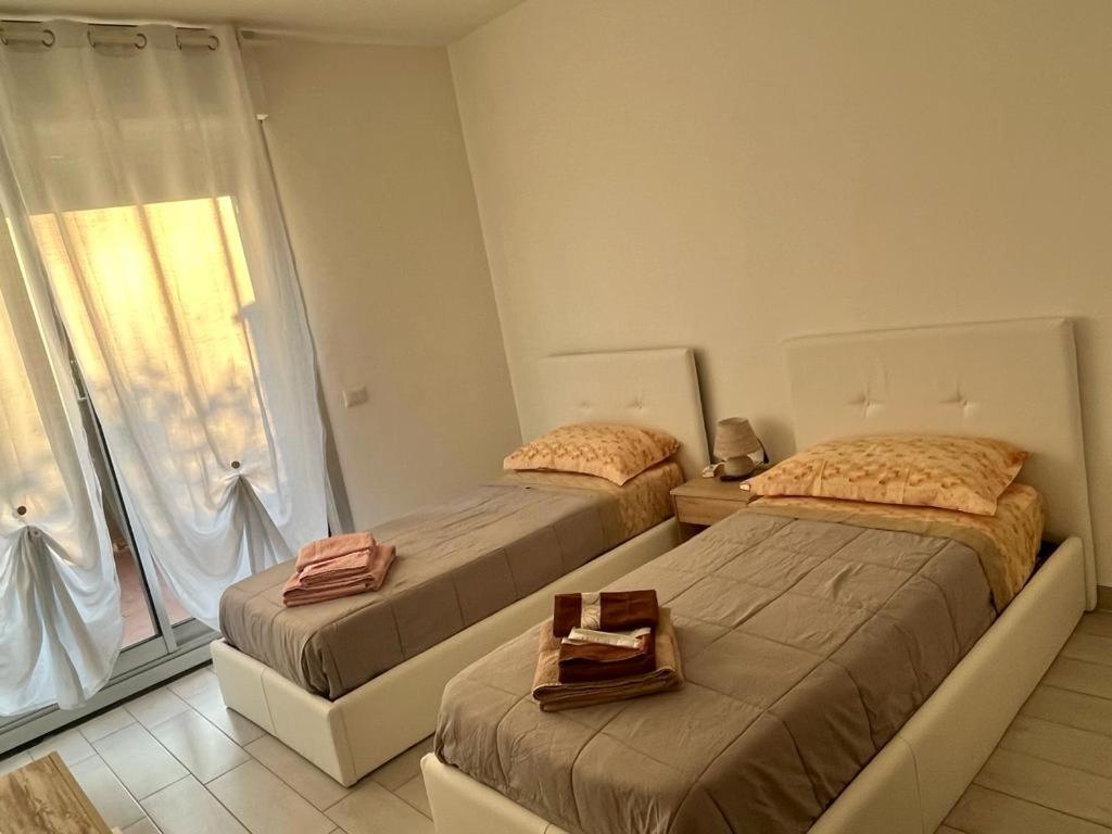 קולוניו מונצזה Einaudi Apartment מראה חיצוני תמונה